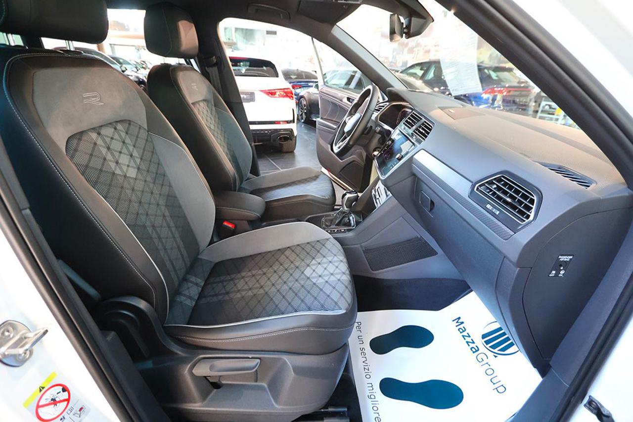 VOLKSWAGEN Tiguan 2.0 TDI 150cv SCR DSG R-Line - 47