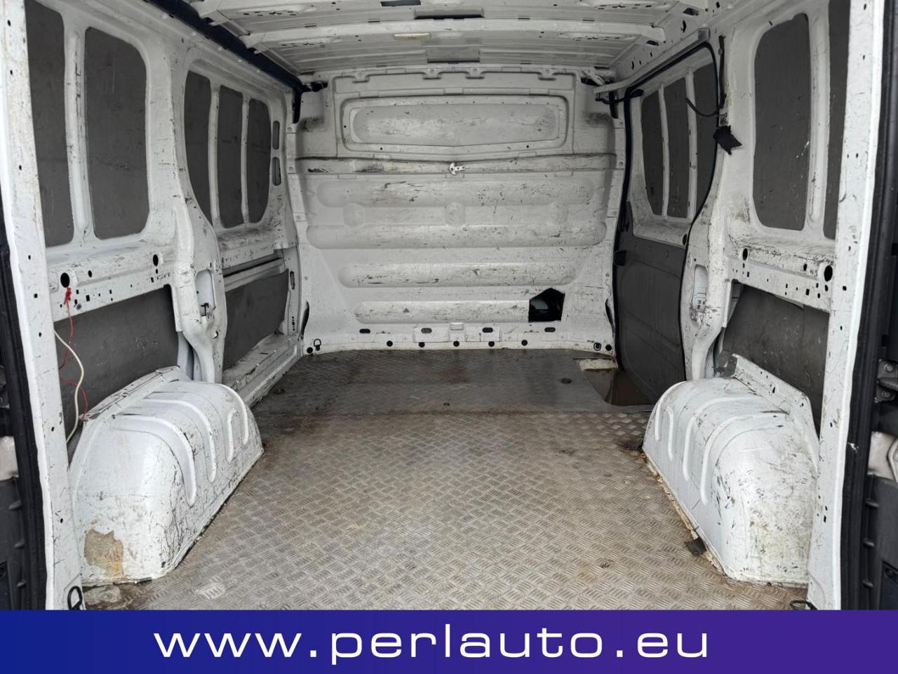 RENAULT Trafic 2.0 dCi/115cv L1H1 Furgone - 8