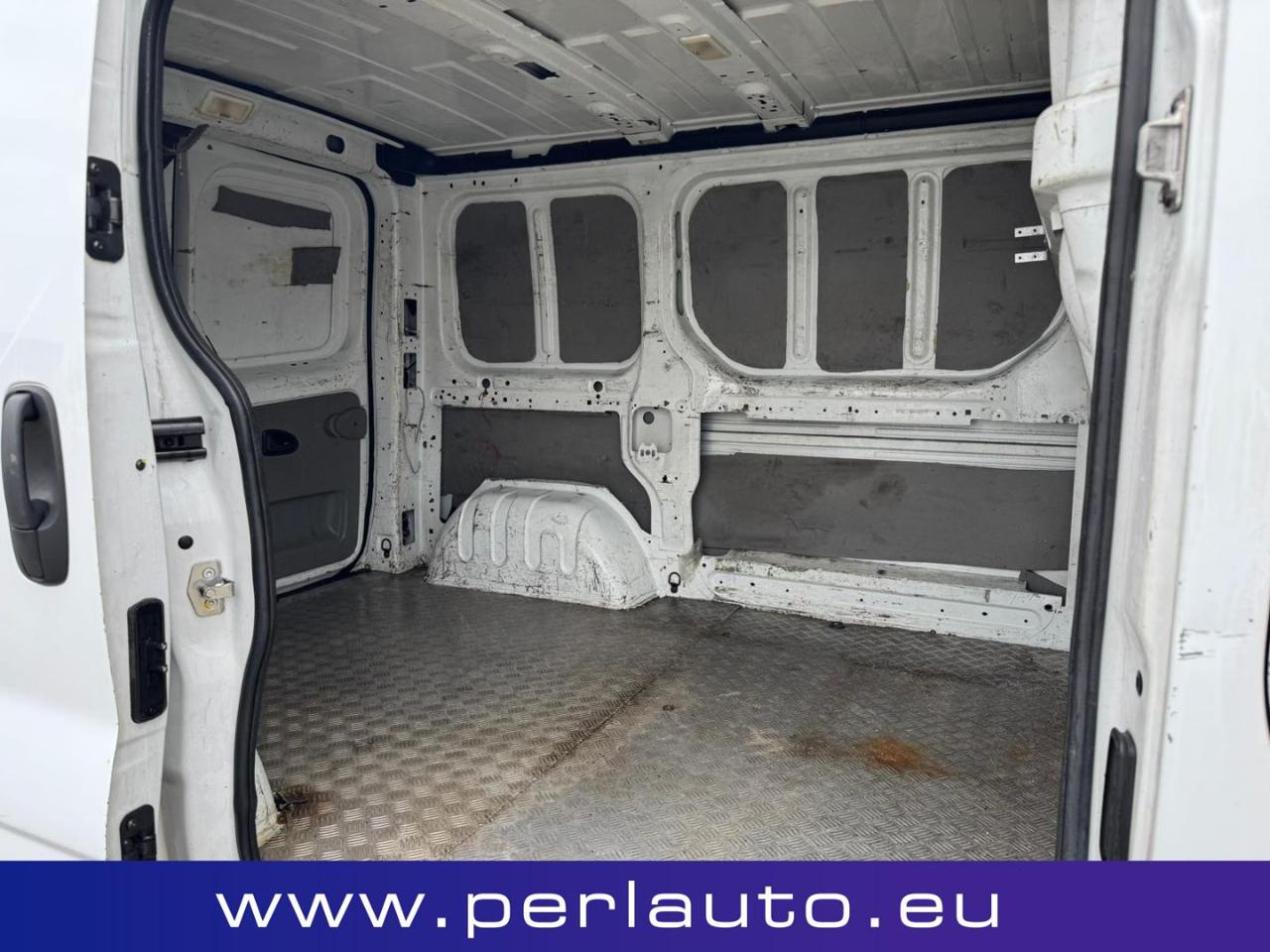 RENAULT Trafic 2.0 dCi/115cv L1H1 Furgone - 9