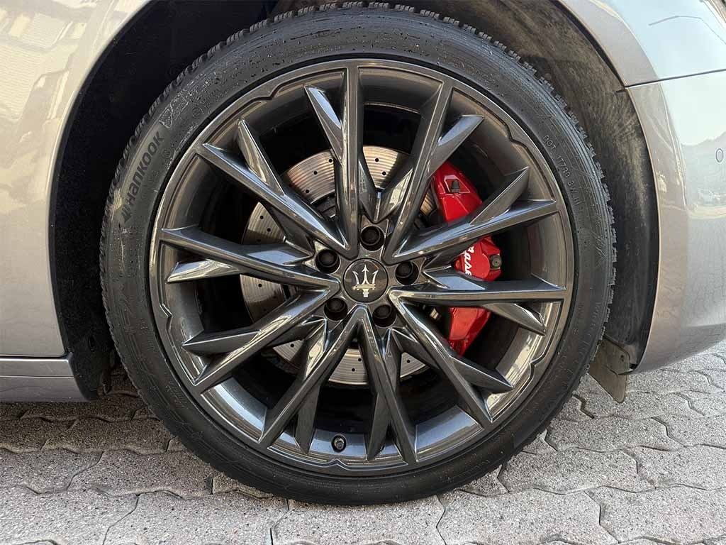 MASERATI Ghibli Gransport IVA ESPOSTA CERCHI 20 TELECAMERA FULL - 9