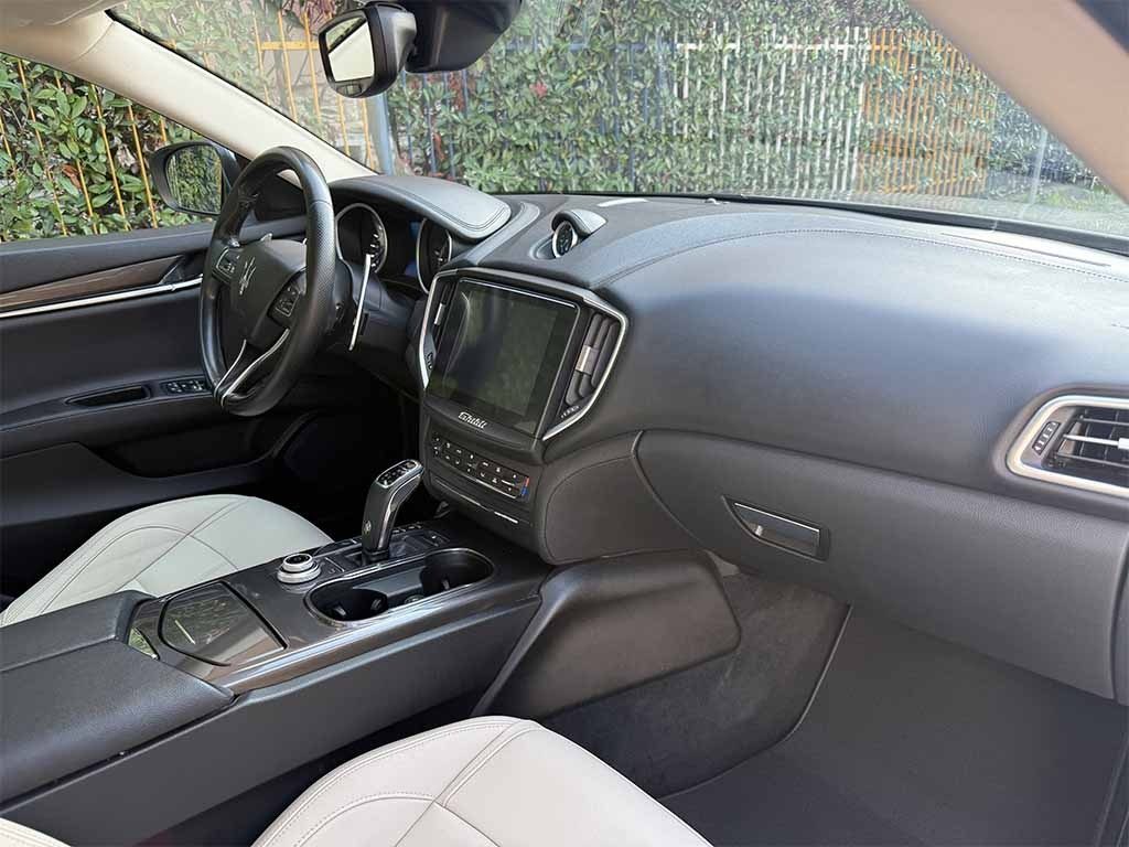 MASERATI Ghibli Gransport IVA ESPOSTA CERCHI 20 TELECAMERA FULL - 30