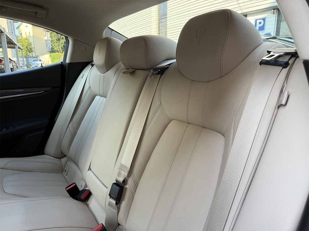 MASERATI Ghibli Gransport IVA ESPOSTA CERCHI 20 TELECAMERA FULL - 33