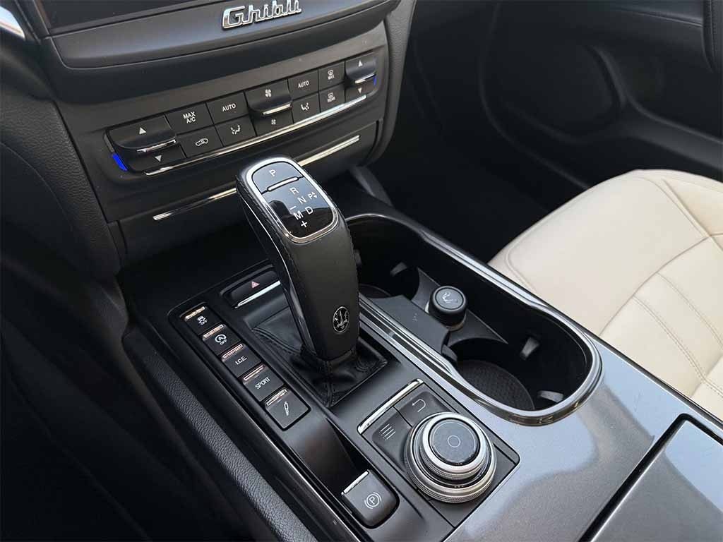 MASERATI Ghibli Gransport IVA ESPOSTA CERCHI 20 TELECAMERA FULL - 19