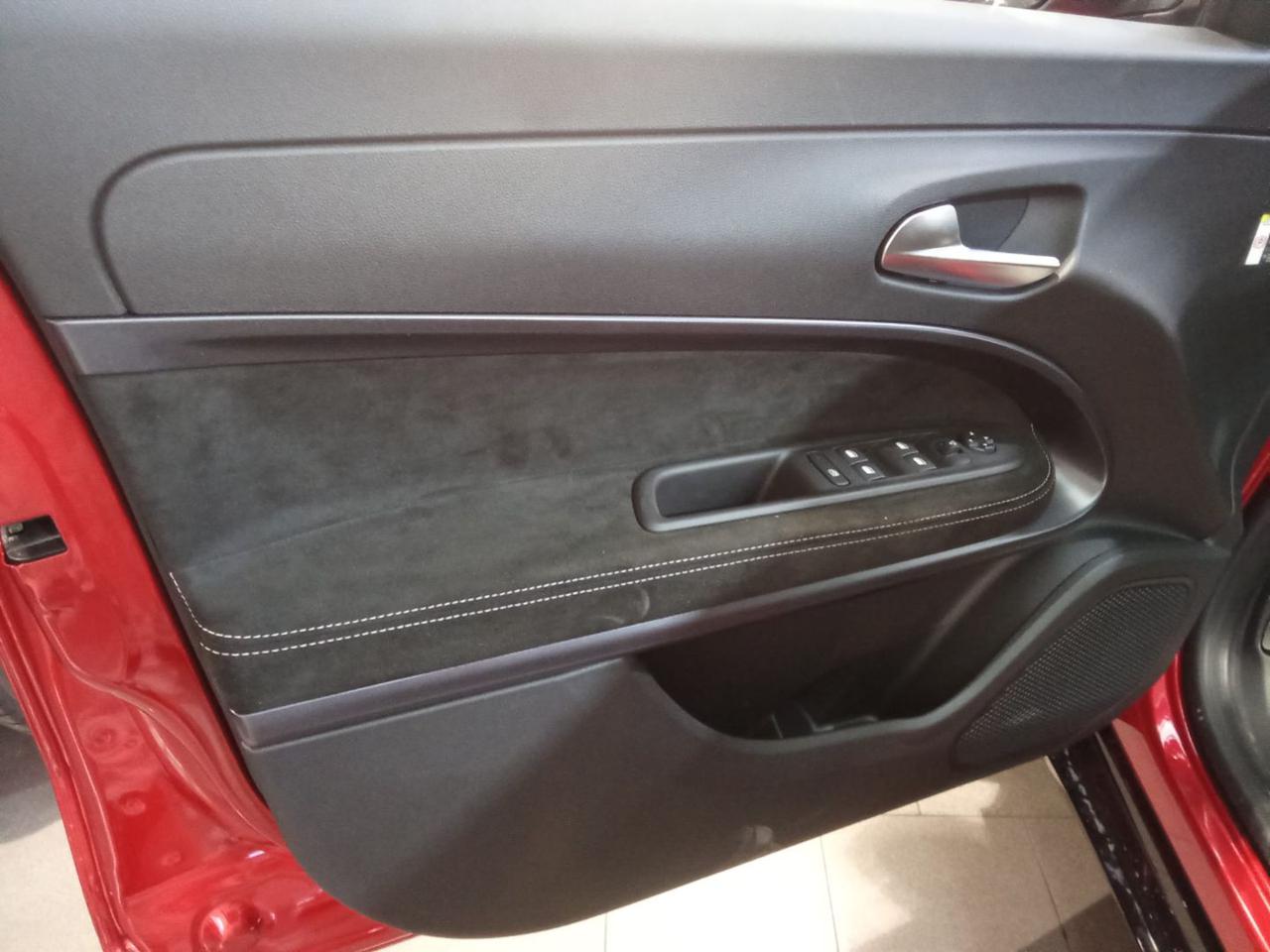 ALFA ROMEO Junior 1.2 145 CV Hybrid  Sport Speciale techno&Tetto. - 8