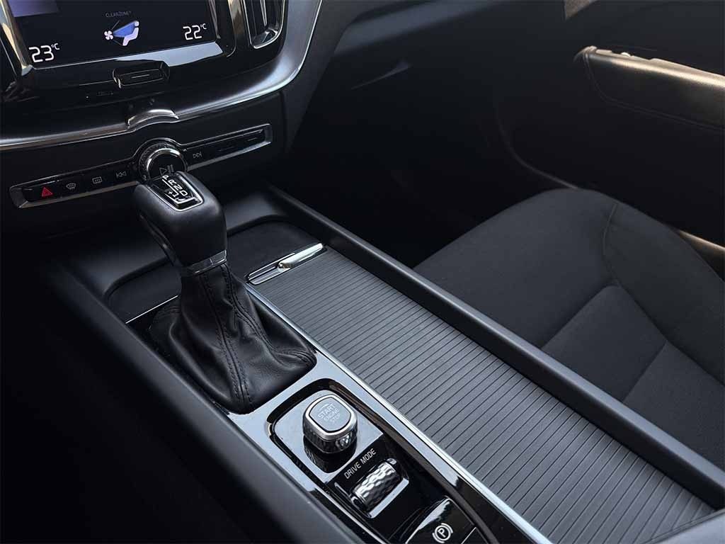 VOLVO XC60 2.0 d4 Business Plus geartronic TELECAMERA POST - 14