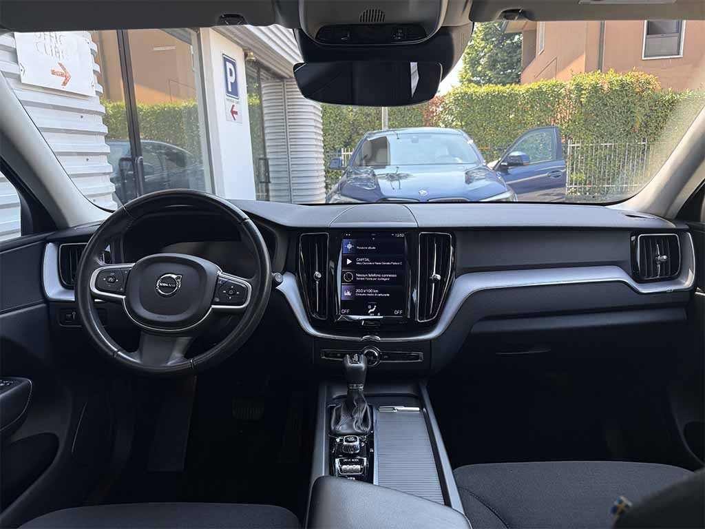 VOLVO XC60 2.0 d4 Business Plus geartronic TELECAMERA POST - 28