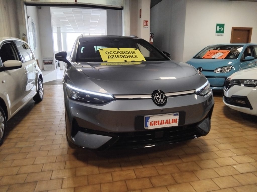 VOLKSWAGEN ID.7 Tourer Pro 210 KW 77 KWh - 2