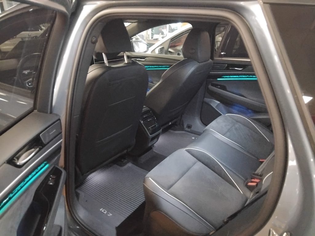 VOLKSWAGEN ID.7 Tourer Pro 210 KW 77 KWh - 8