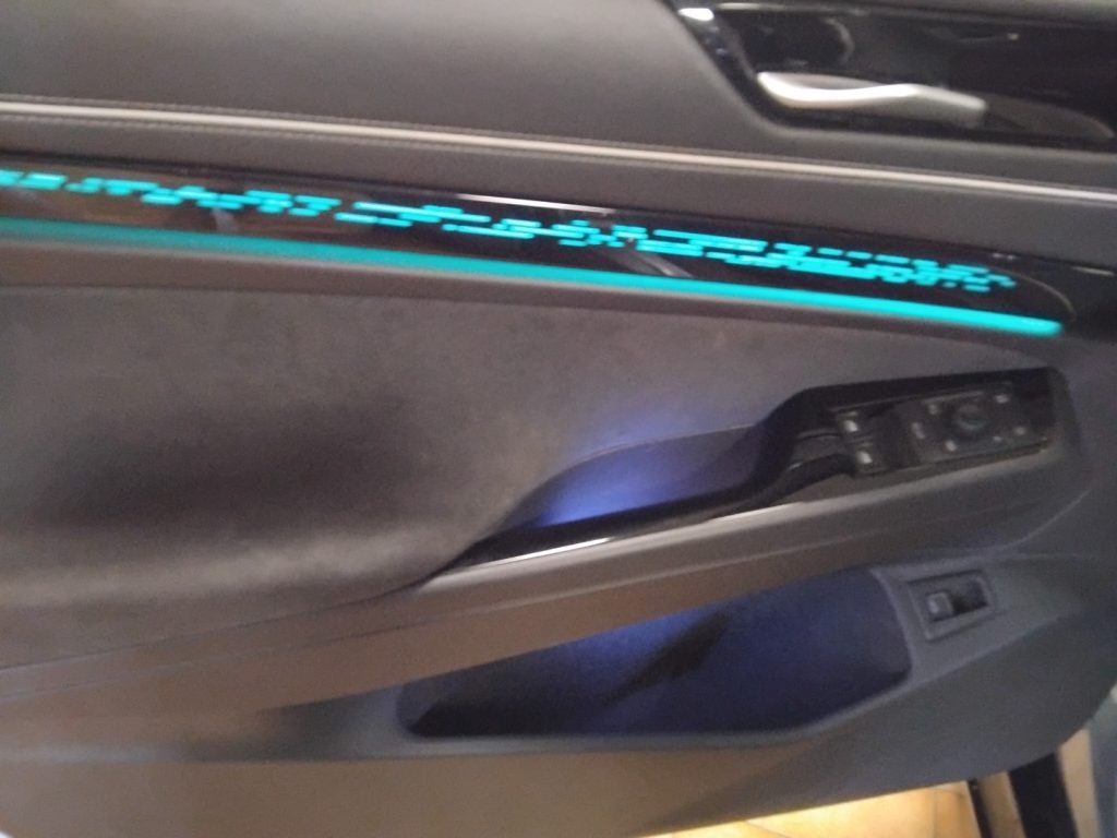 VOLKSWAGEN ID.7 Tourer Pro 210 KW 77 KWh - 20