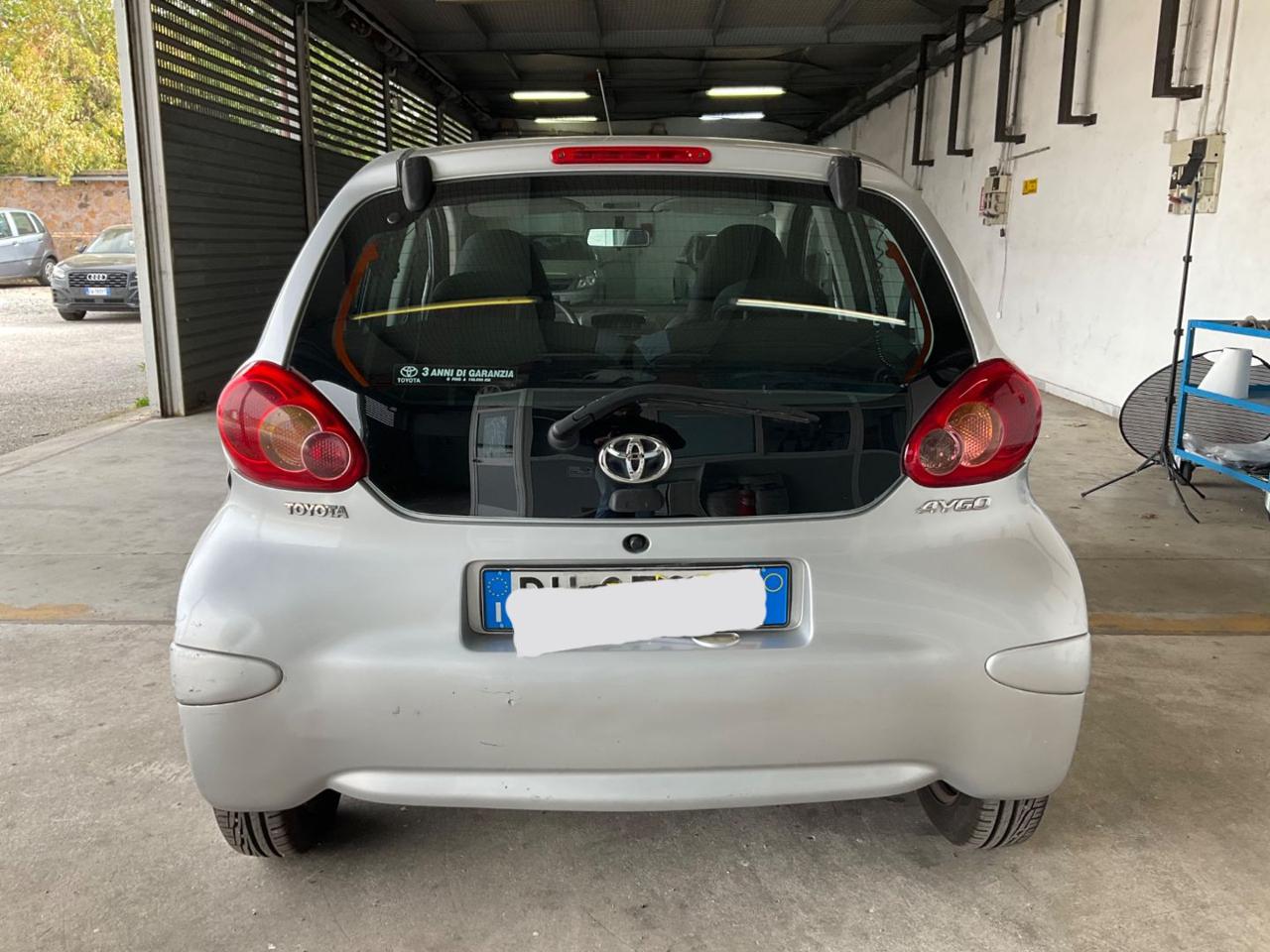 TOYOTA Aygo 1.0 5porte CAMBIO AUTOMATICO - 3