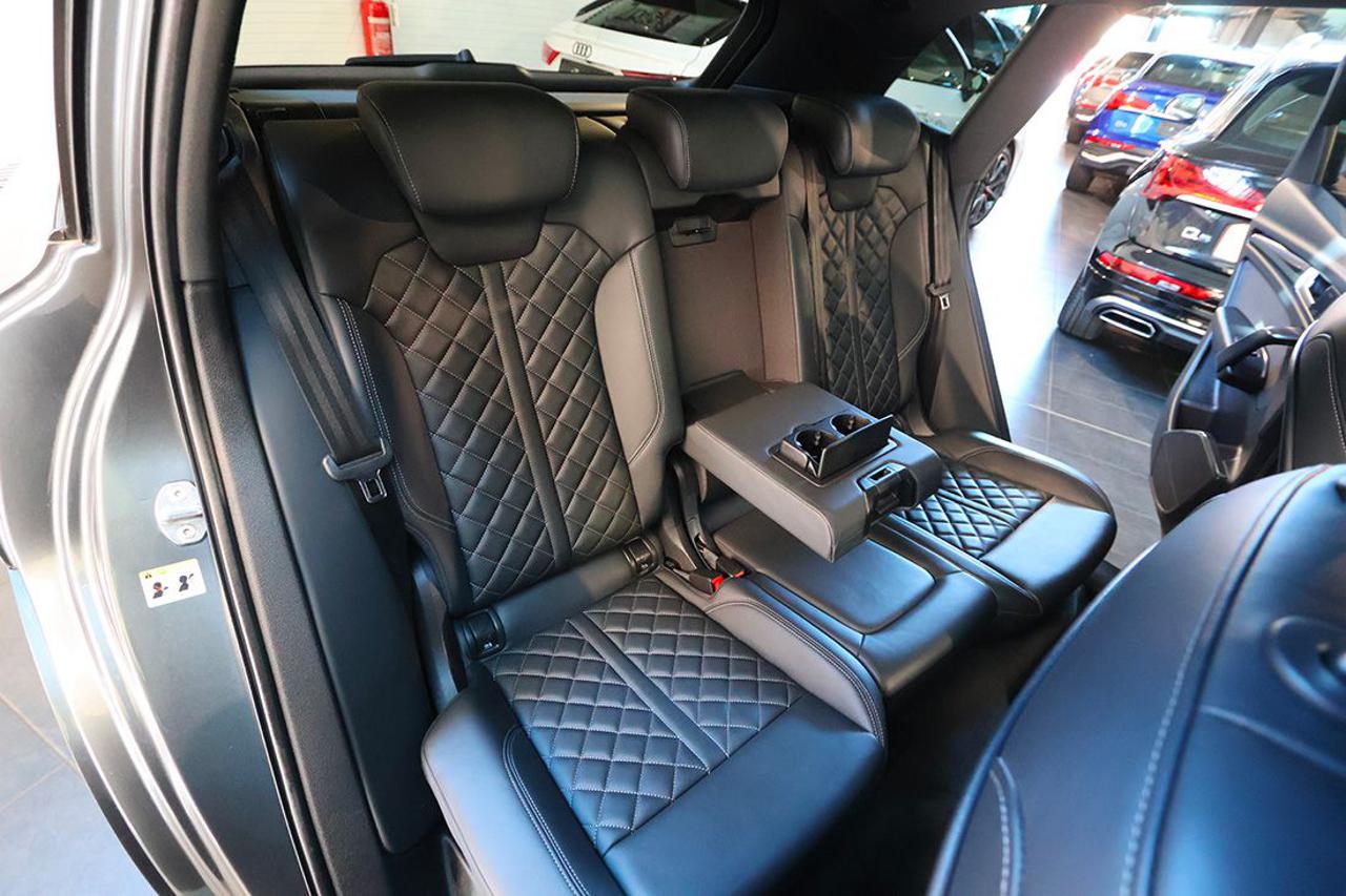 AUDI Q5 40 TDI Quattro S-Tronic S-Line Plus - 21