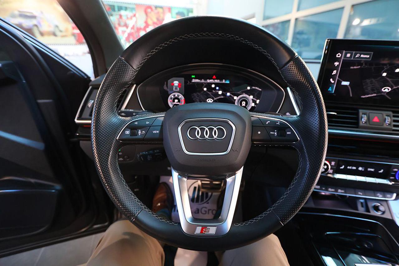 AUDI Q5 40 TDI Quattro S-Tronic S-Line Plus - 22