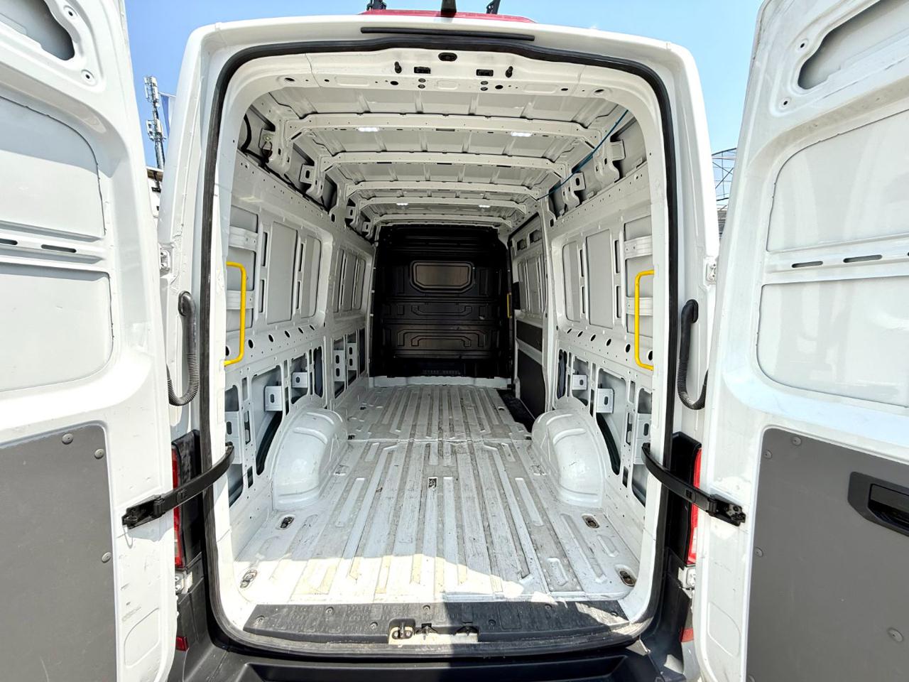 VOLKSWAGEN CRAFTER  2.0 TDI - 7