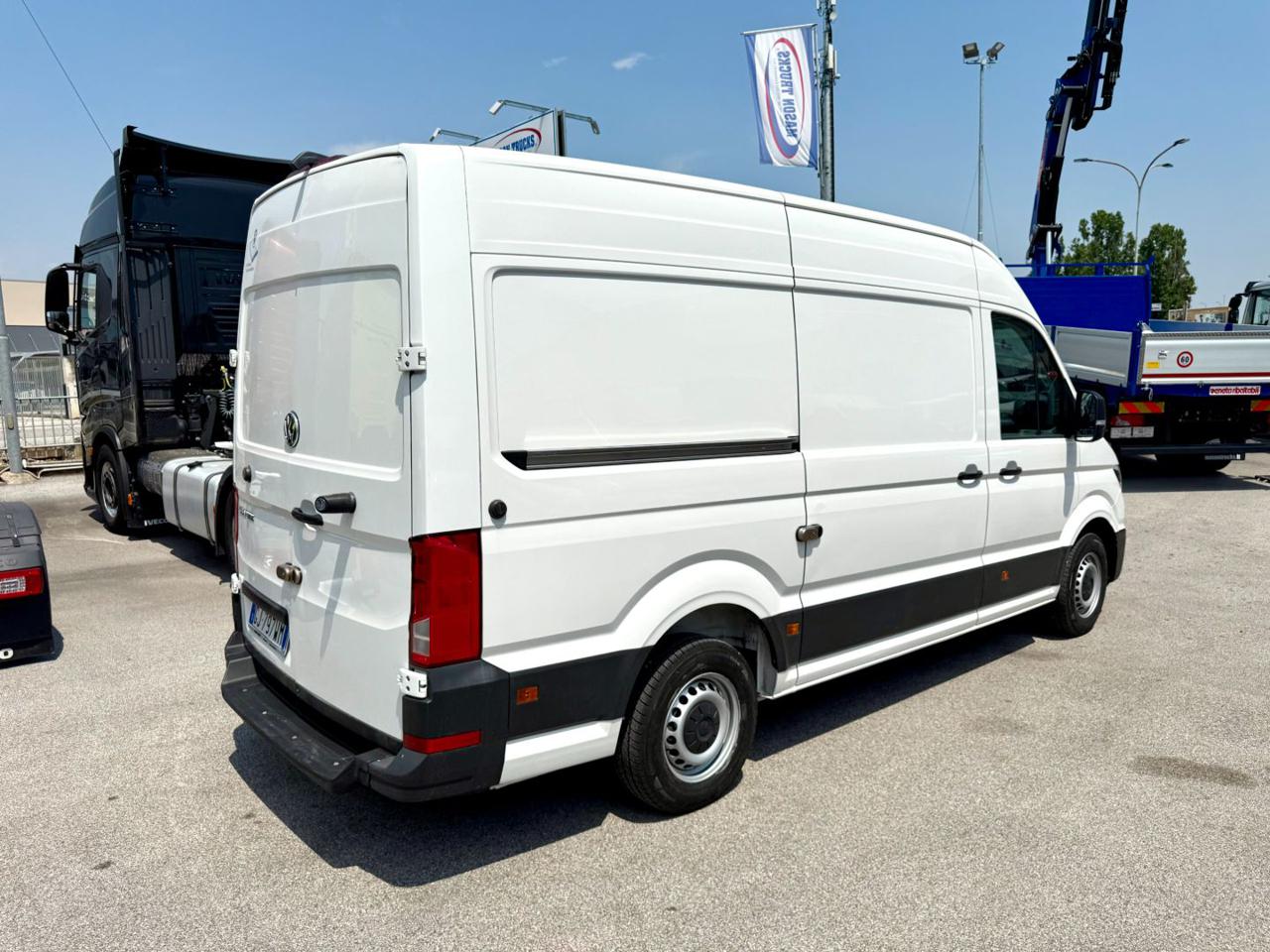 VOLKSWAGEN CRAFTER  2.0 TDI - 4