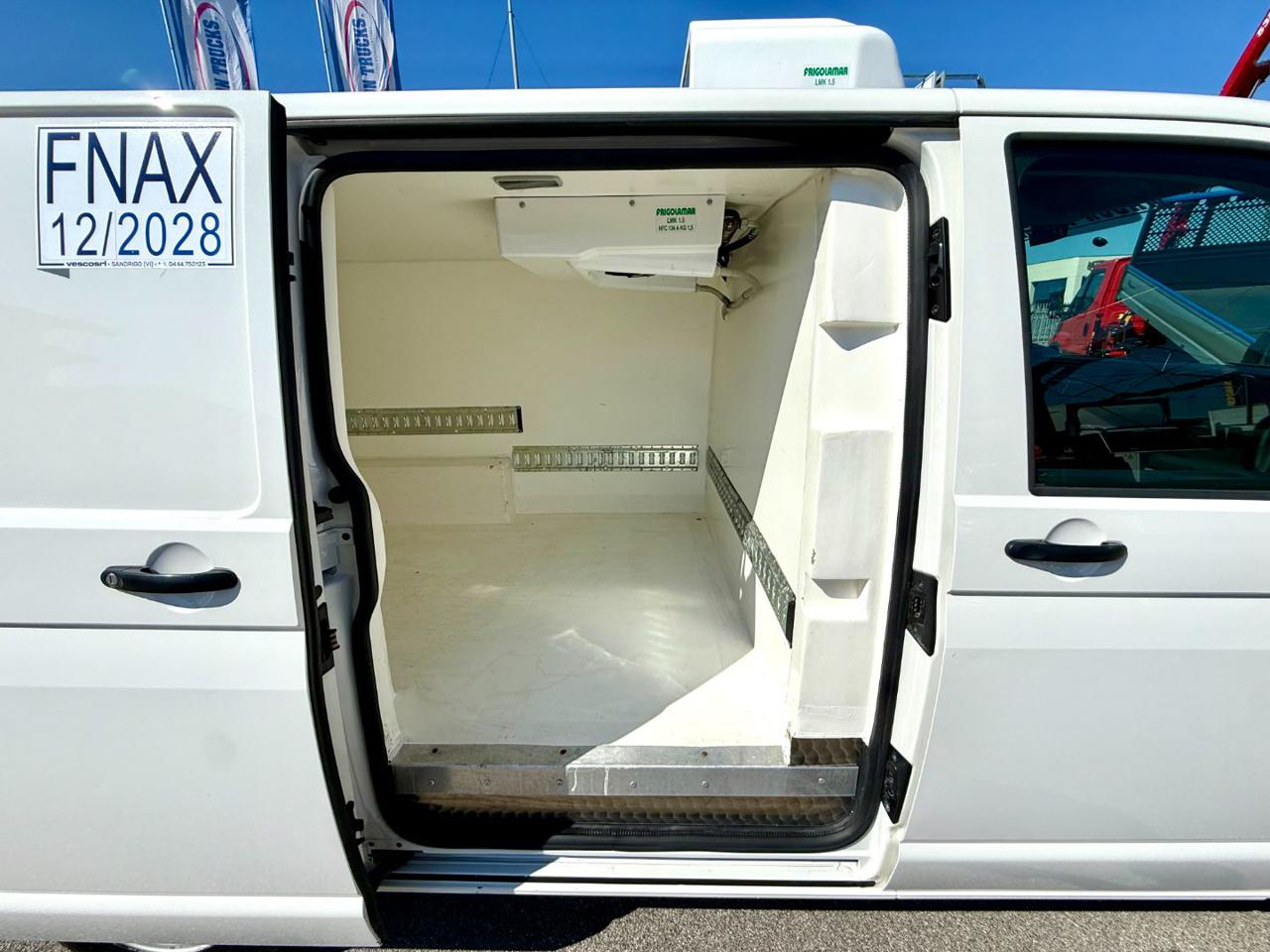 VOLKSWAGEN TRANSPORTER  2.0 TDI - 8