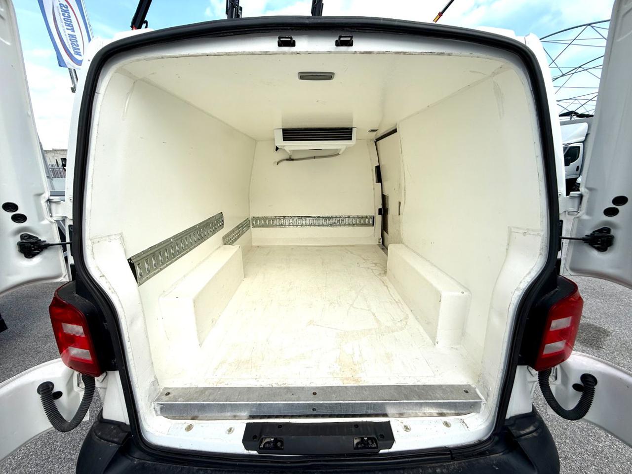 VOLKSWAGEN TRANSPORTER  2.0 TDI - 7