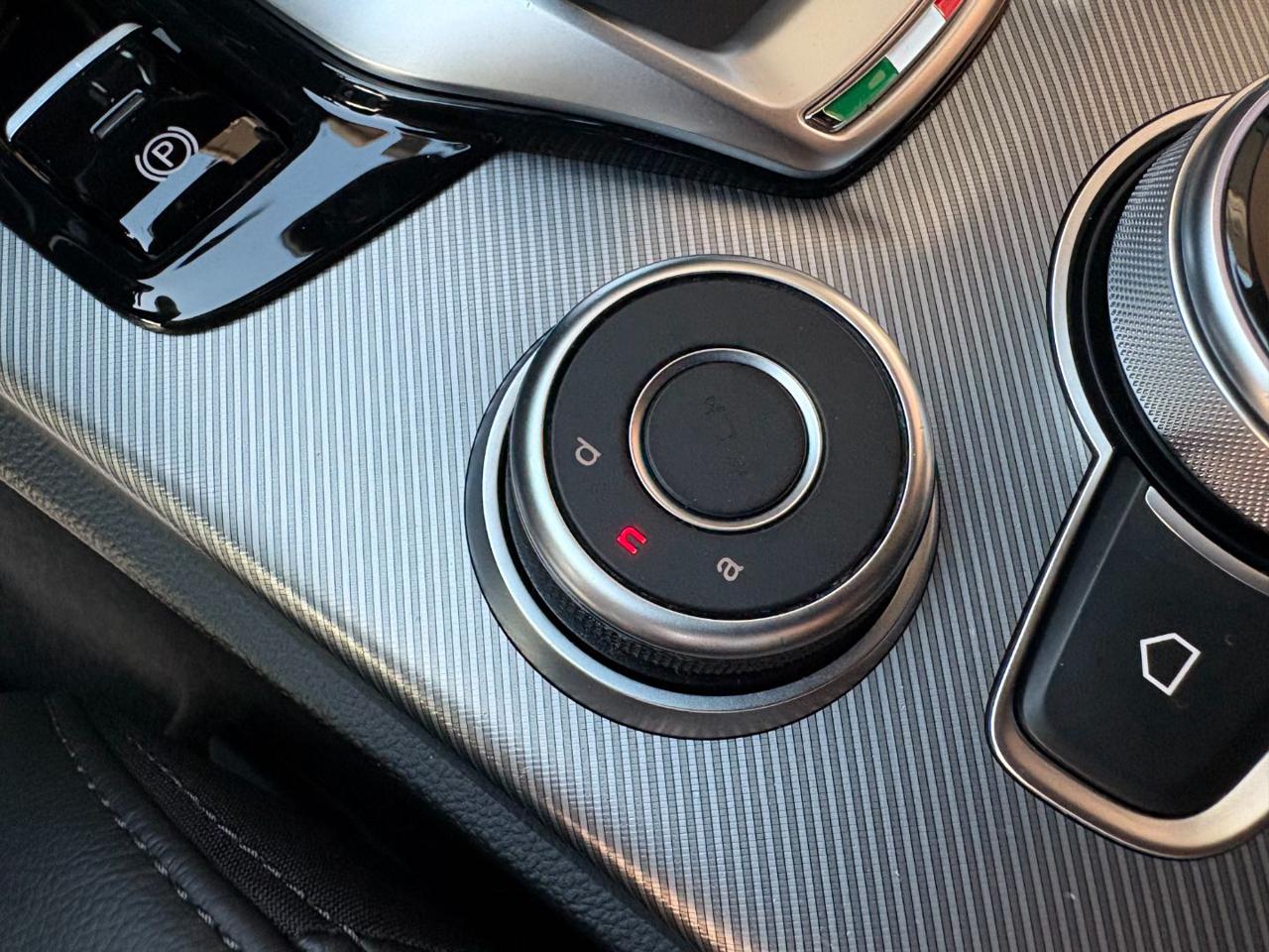 ALFA ROMEO Stelvio 2.2 Turbodiesel 210CV AT8 Q4 Veloce - 20