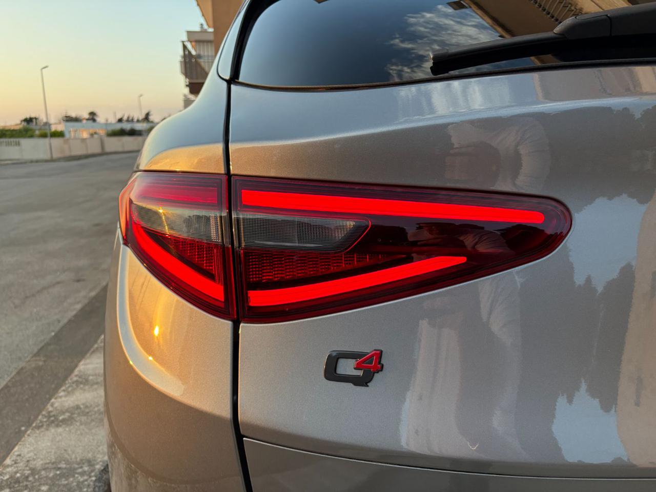 ALFA ROMEO Stelvio 2.2 Turbodiesel 210CV AT8 Q4 Veloce - 33