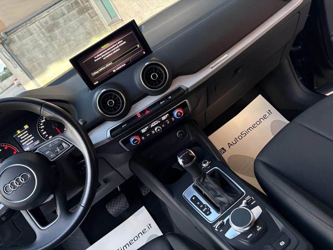 AUDI Q2 30 TDI S tronic Business Plus - 21