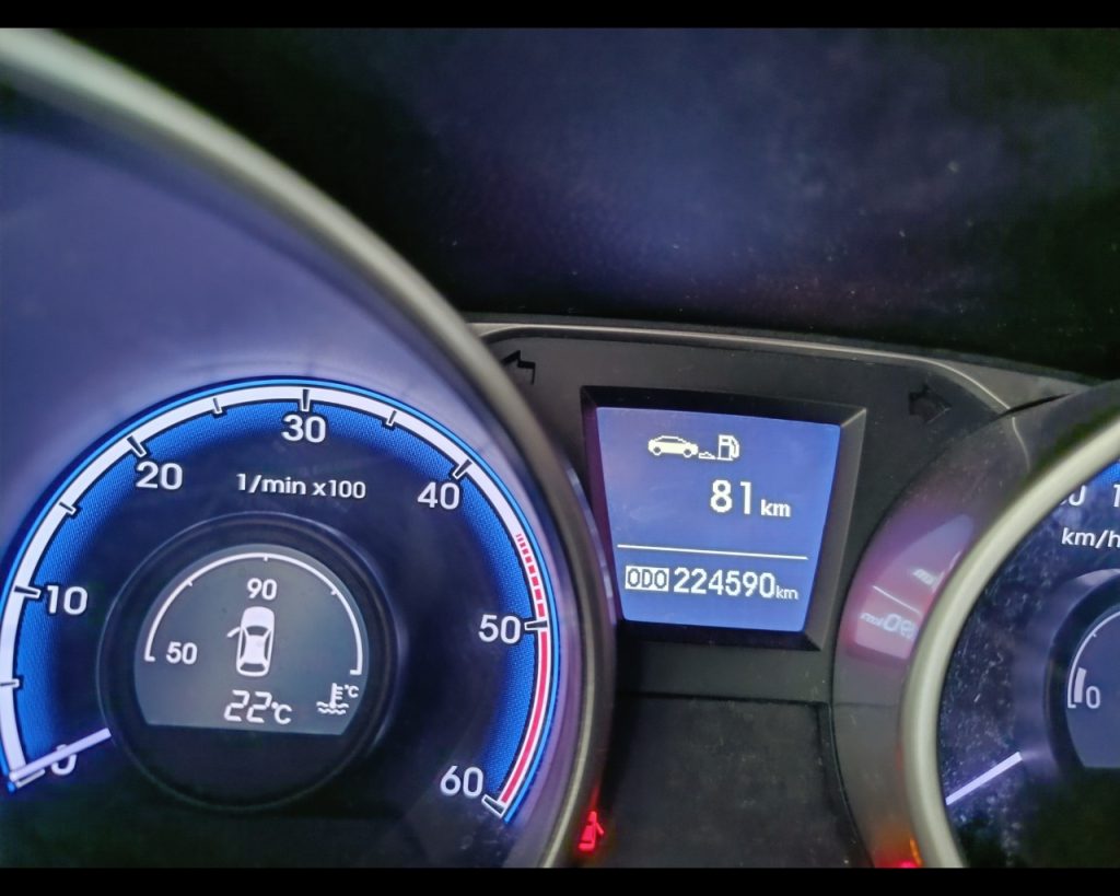 HYUNDAI iX35 2.0 CRDi 184CV High 4WD Style - 14