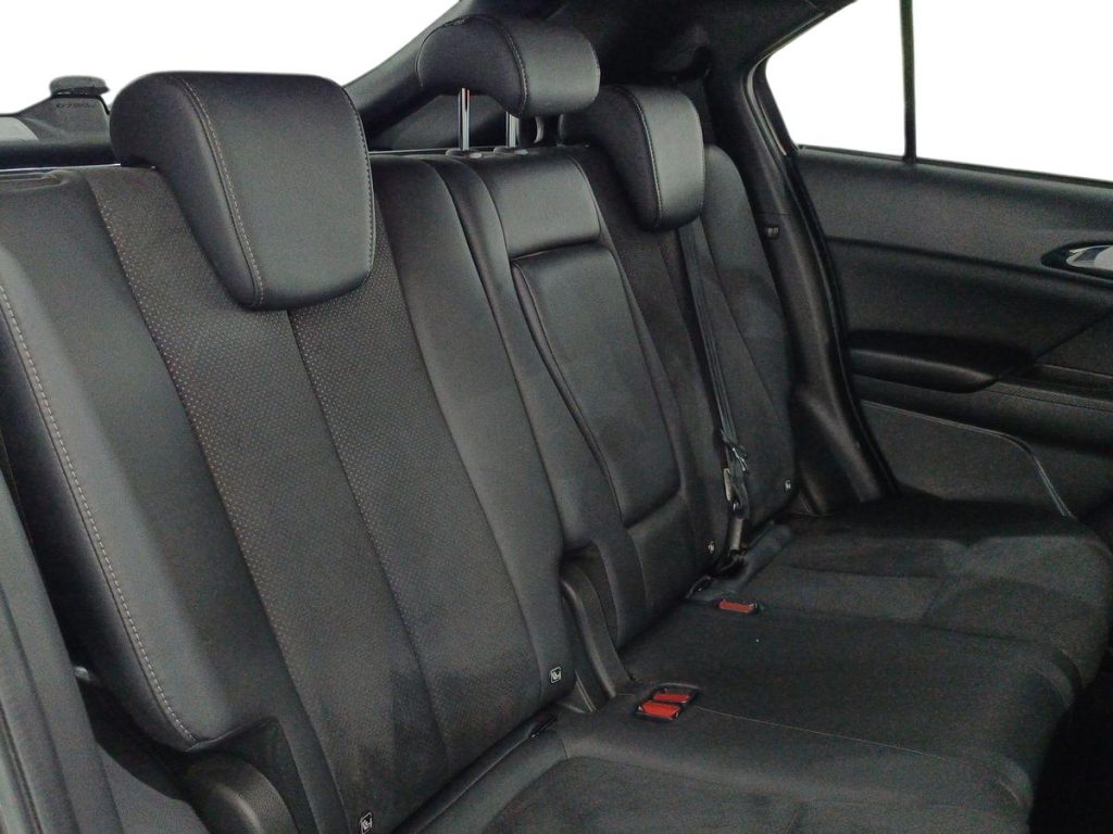 MITSUBISHI Eclipse Cross 2.4 MIVEC 4WD PHEV Instyle SDA Pack 0 - 11