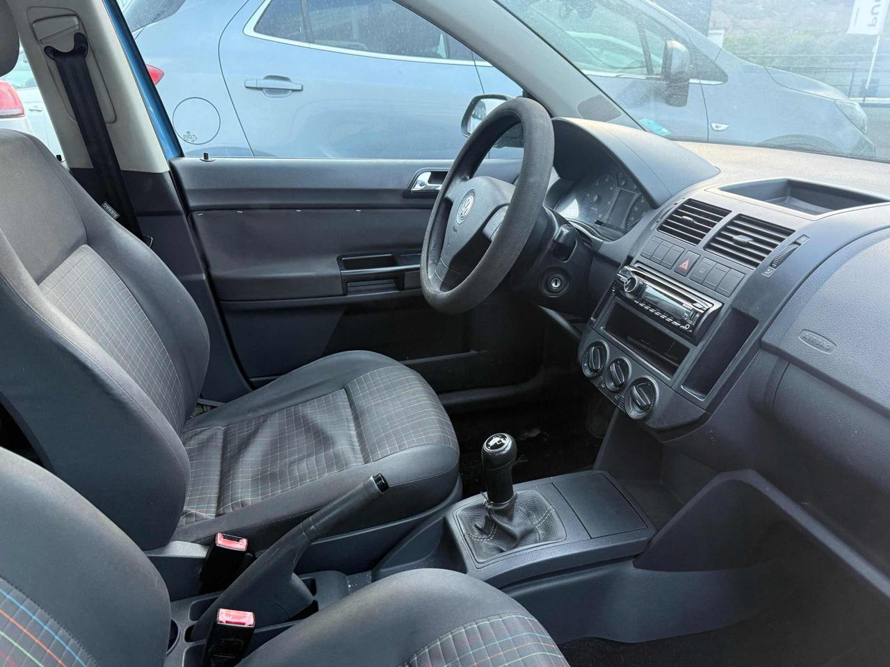 VOLKSWAGEN Polo 1.4/69CV TDI 5p. Comfortline - 4