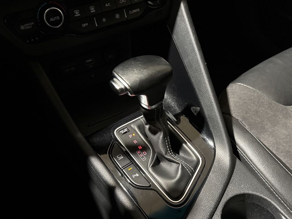 KIA Niro 1.6 GDi DCT HEV Style - 8