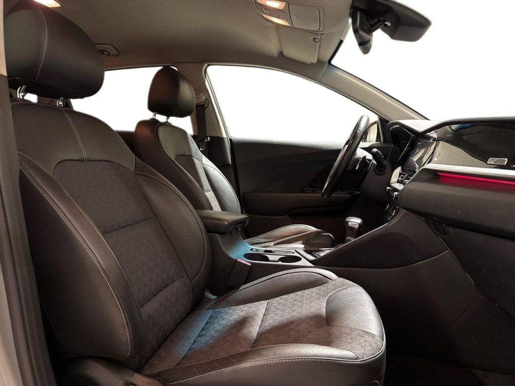 KIA Niro 1.6 GDi DCT HEV Style - 10