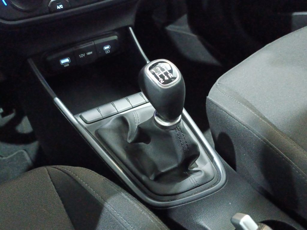 HYUNDAI i20 1.2 MPI Connectline - 8