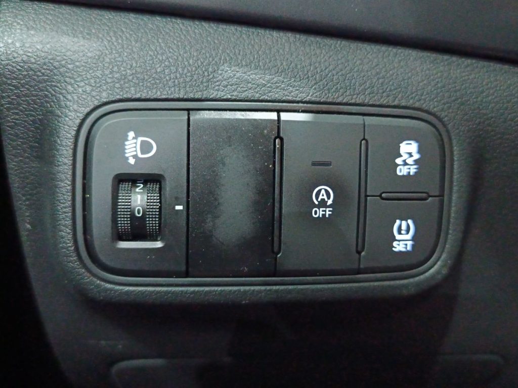 HYUNDAI i20 1.2 MPI Connectline - 19