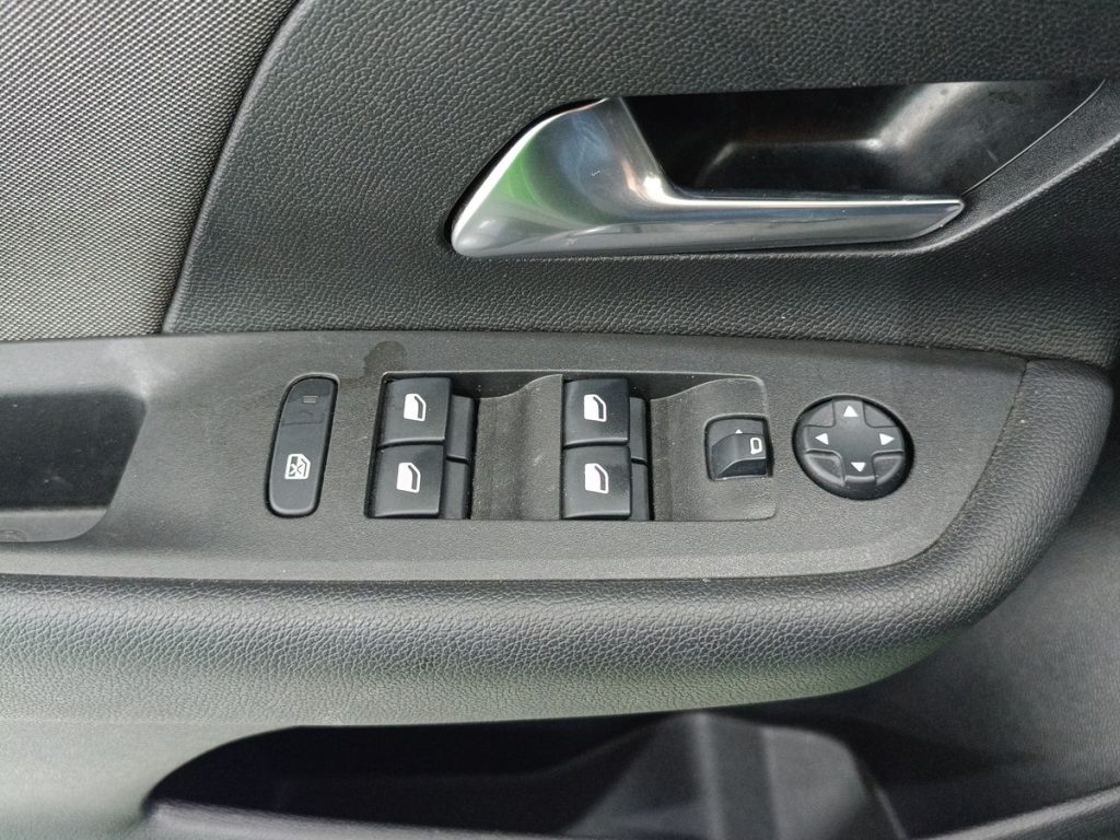 OPEL Mokka 1.2 Turbo 130 CV aut. Edition - 20