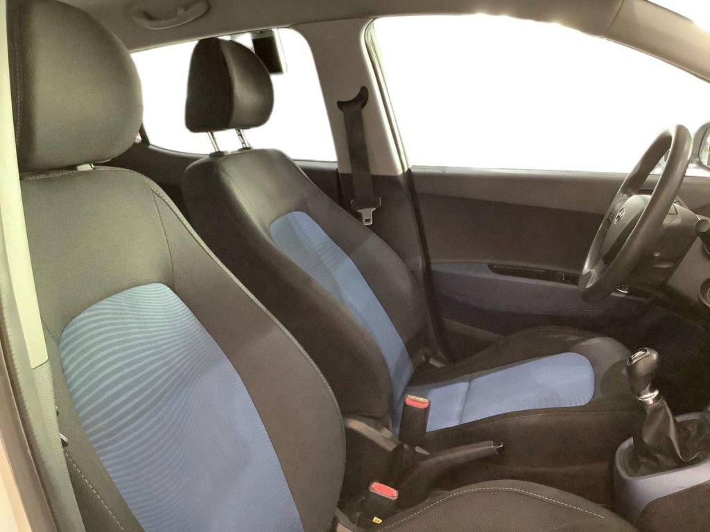 HYUNDAI i10 1.0 MPI Classic - 10