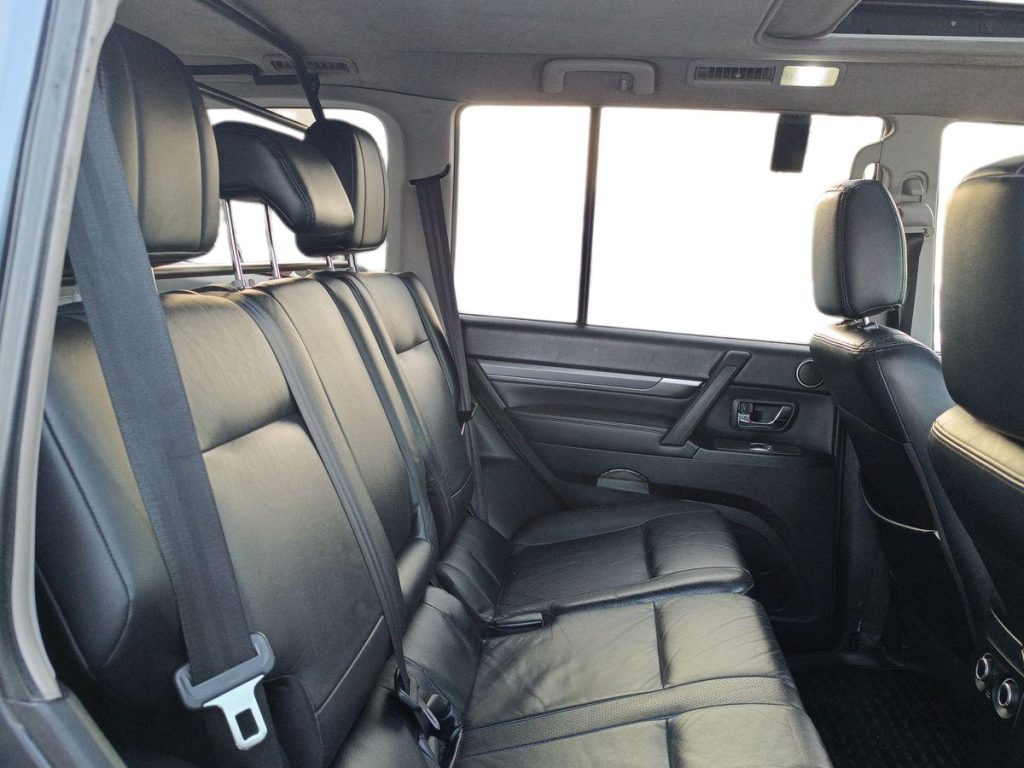 MITSUBISHI Pajero 3.2 DI-D 16V aut. 5p. Instyle DPF - 11