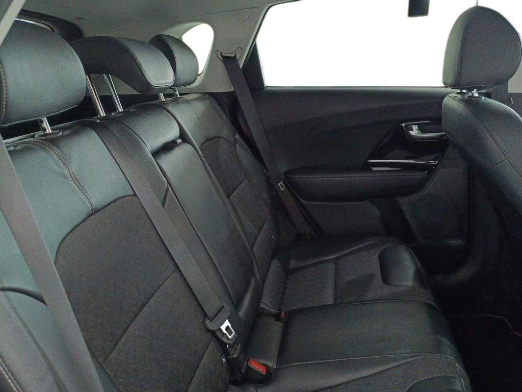 KIA Niro 1.6 GDi DCT HEV Style - 11