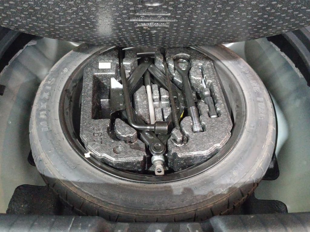 KIA Niro 1.6 GDi DCT HEV Style - 13