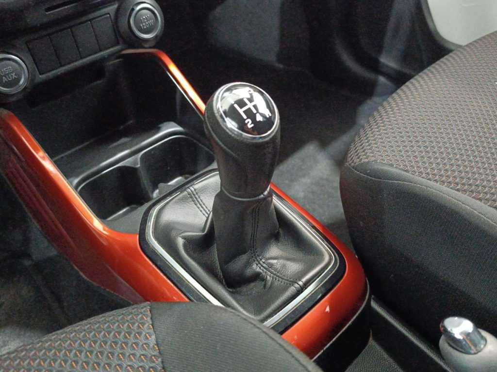 SUZUKI Ignis 1.2 Dualjet Top - 8