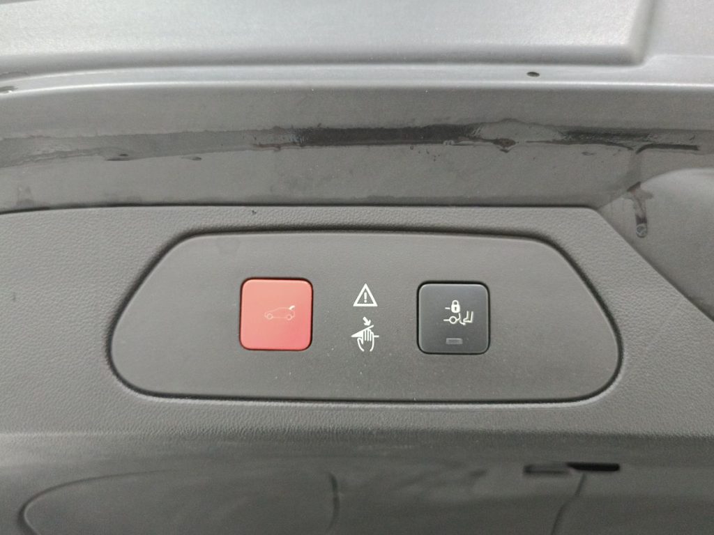 OPEL Grandland X 1.6 diesel Ecotec Start&Stop aut. Innovation - 25