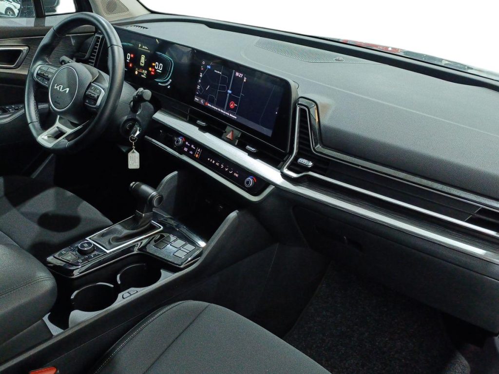 KIA Sportage 1.6 CRDi MHEV DCT Business - 9