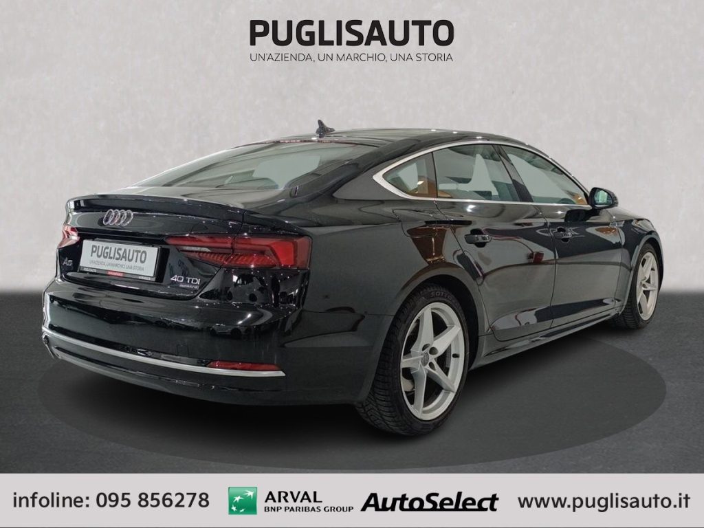 AUDI A5 SPB 40 TDI quattro S tronic Business Sport - 4