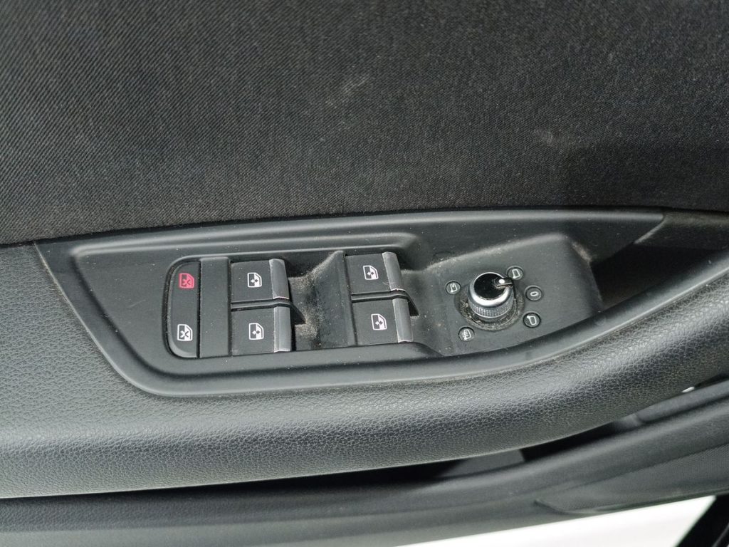 AUDI A5 SPB 40 TDI quattro S tronic Business Sport - 20