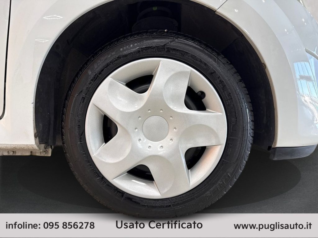 RENAULT Twingo 1.2 8V Dynamique - 14