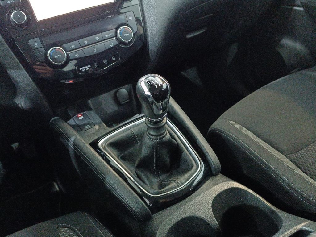 NISSAN Qashqai 1.5 dCi 115 CV Business - 8