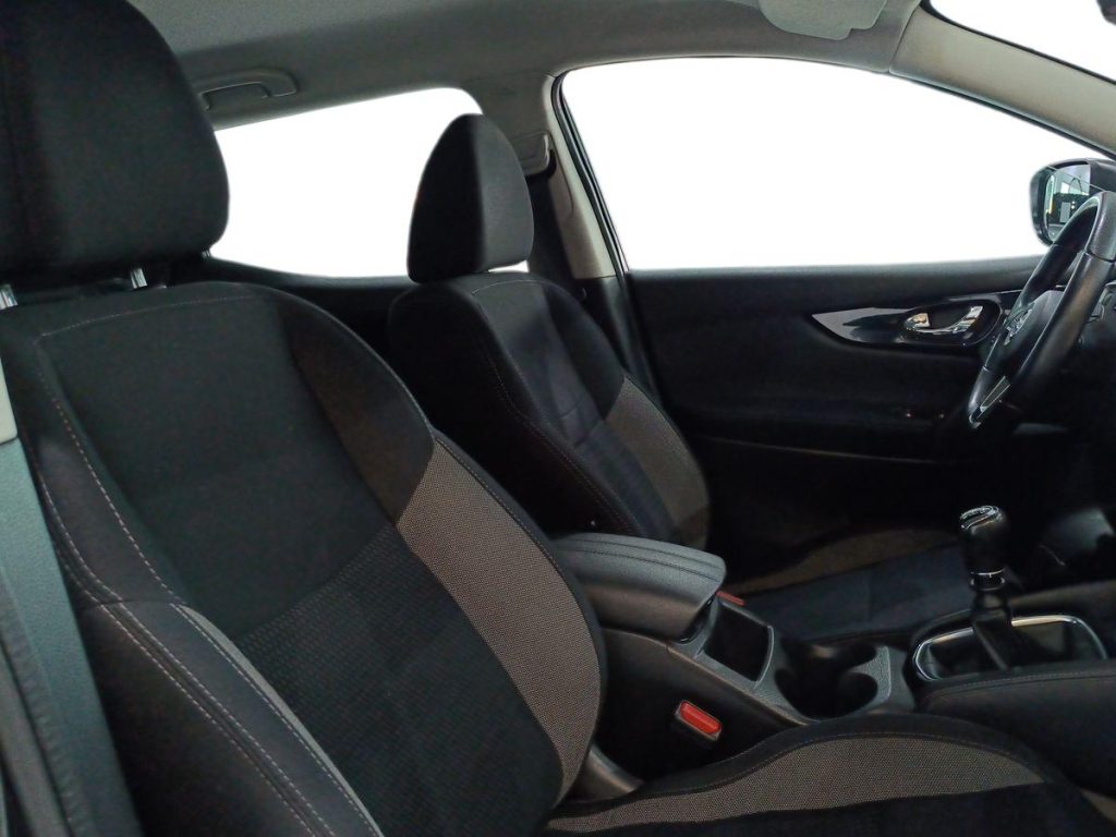 NISSAN Qashqai 1.5 dCi 115 CV Business - 10