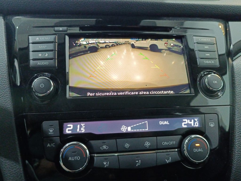 NISSAN Qashqai 1.5 dCi 115 CV Business - 17