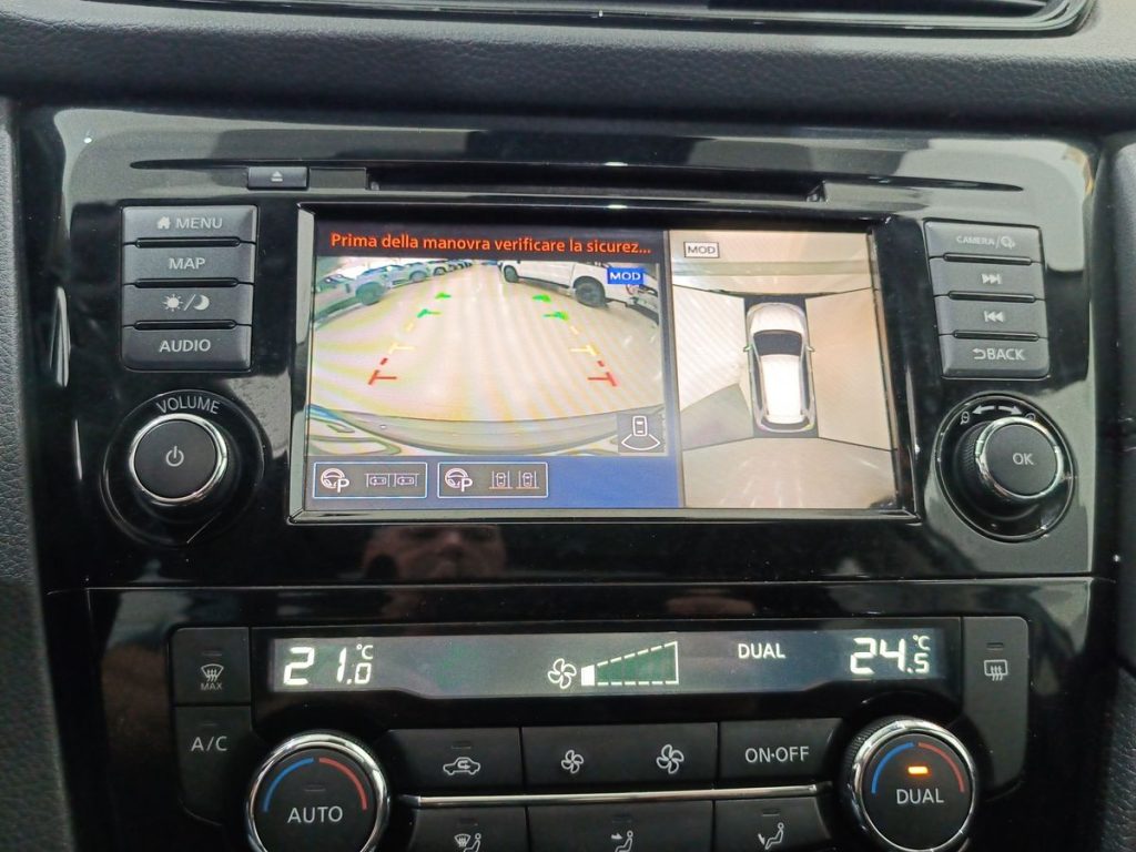 NISSAN X-Trail dCi 150 2WD 7 posti N-Connecta - 17