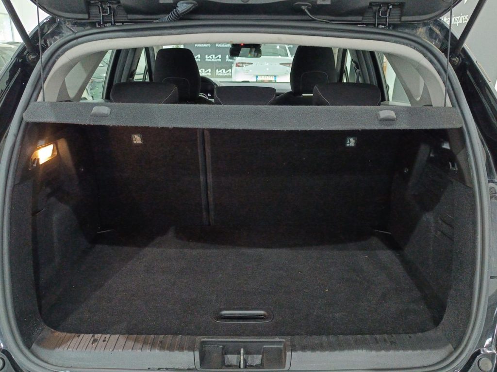 RENAULT Captur Full Hybrid E-Tech 145 CV Zen - 12