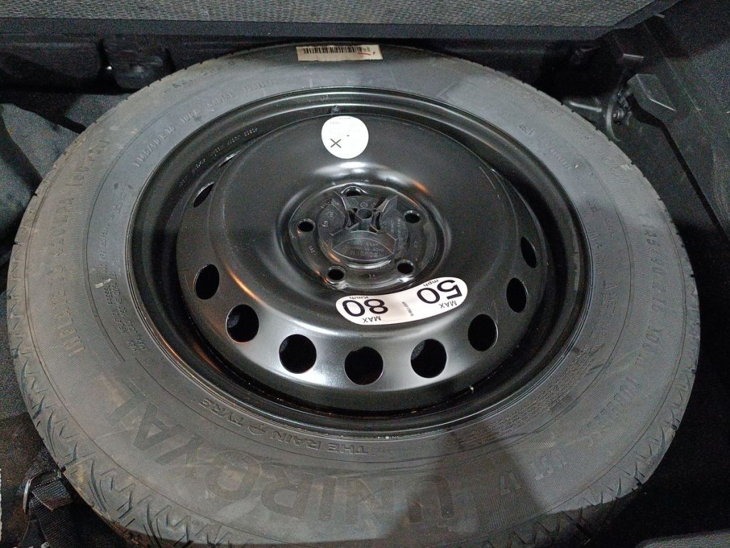 RENAULT Captur Full Hybrid E-Tech 145 CV Zen - 13