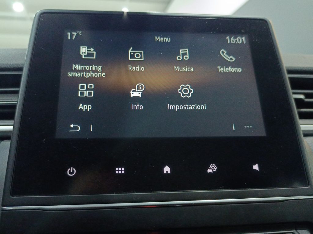 RENAULT Captur Full Hybrid E-Tech 145 CV Zen - 17