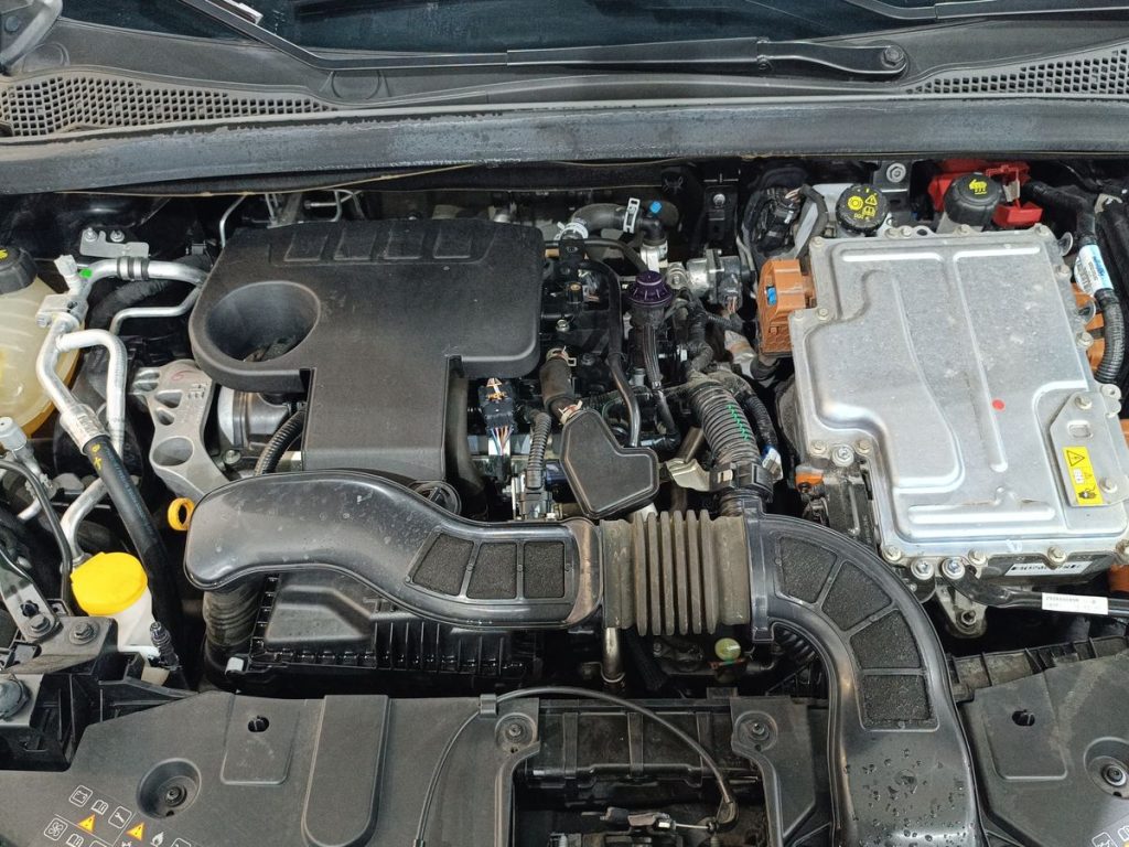 RENAULT Captur Full Hybrid E-Tech 145 CV Zen - 24