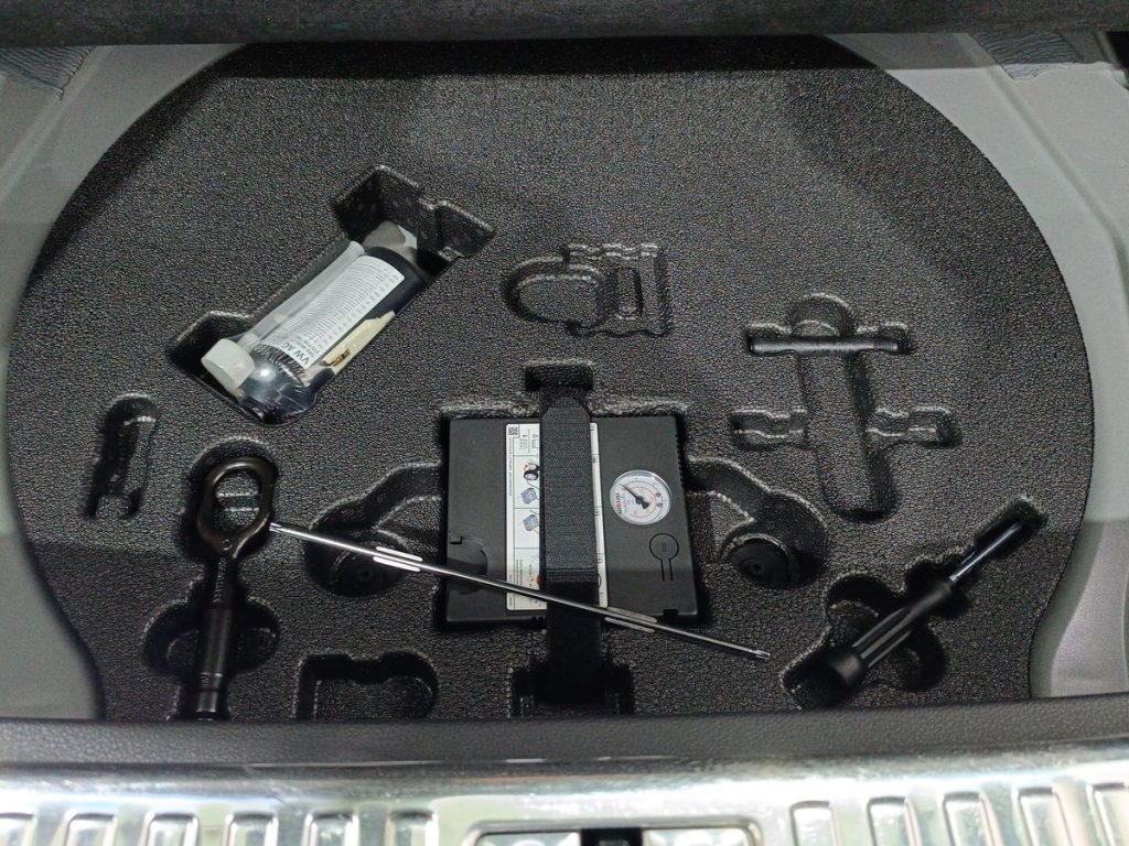 AUDI Q3 35 TDI S tronic S line edition - 13